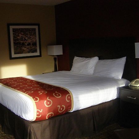 C Punch Inn & Casino Unionville 外观 照片